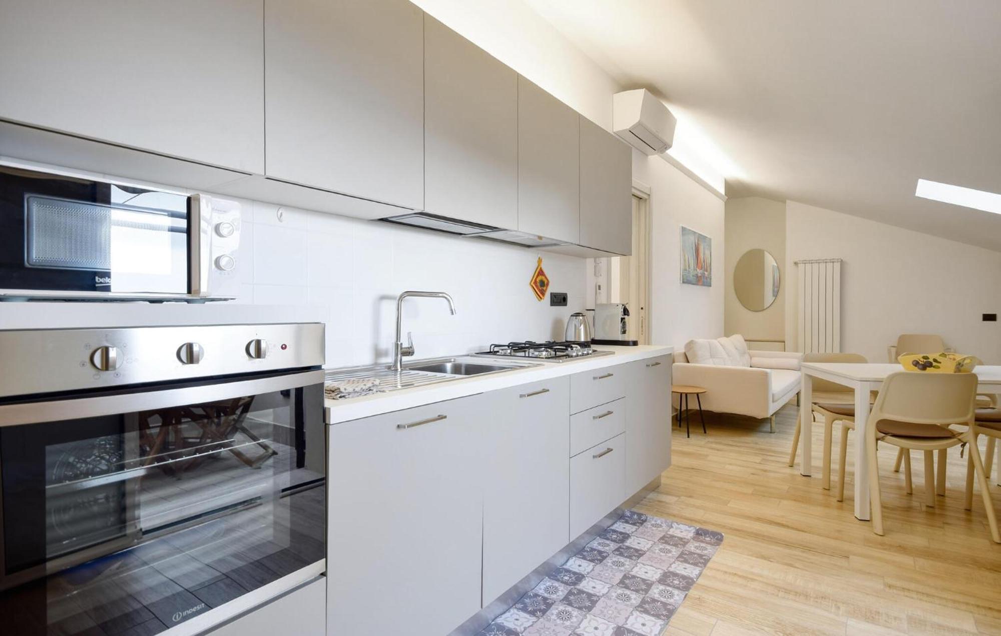 Beautiful Apartment In Moneglia With Kitchen Εξωτερικό φωτογραφία